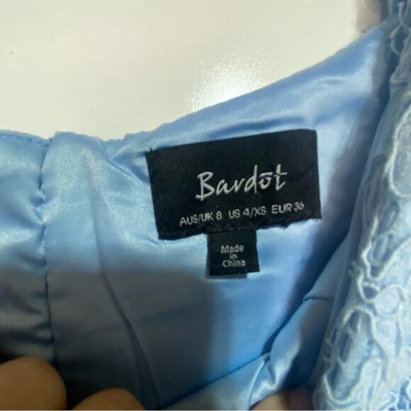 Bardot Karlie Cold Shoulder Blue Lace Midi Cocktail Dress - Picture 11 of 12